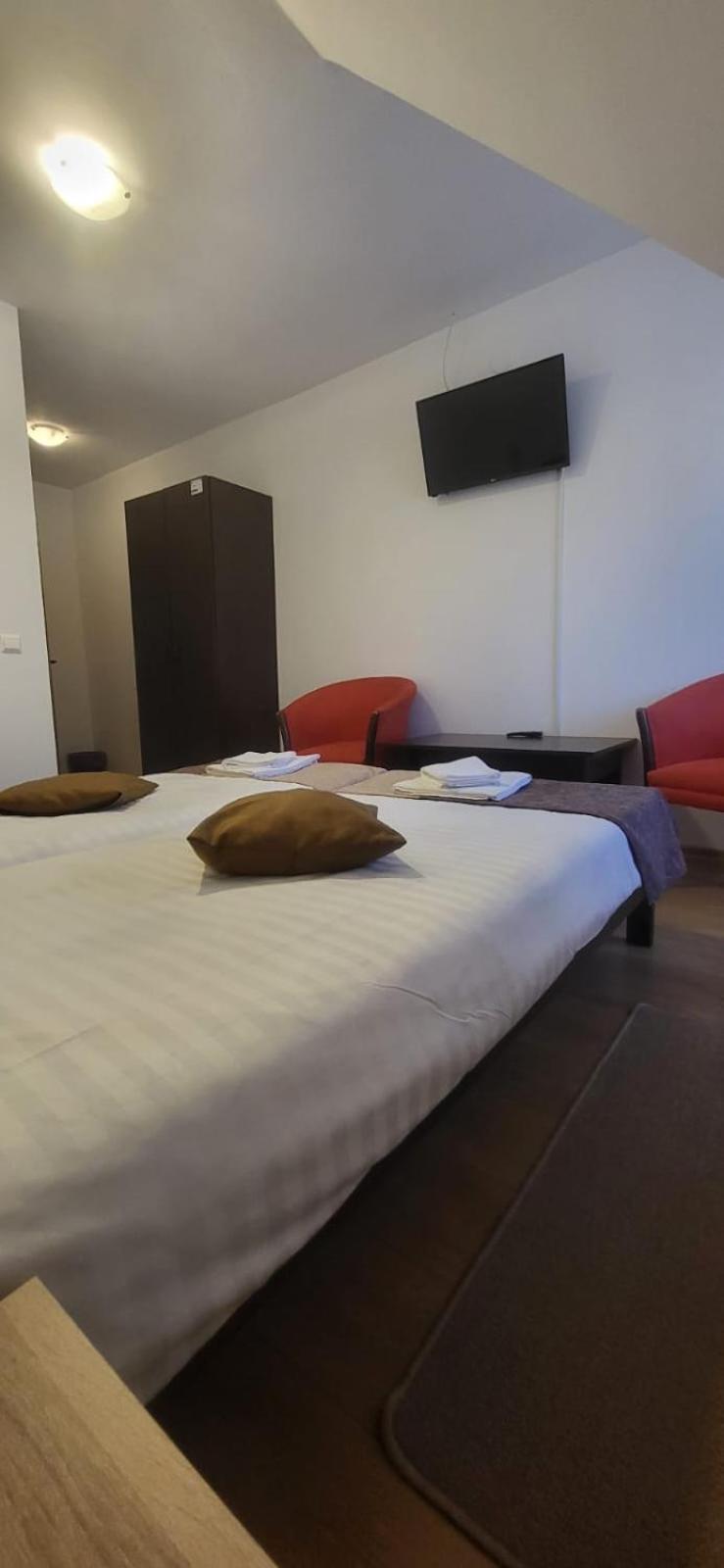 Hotel Relax à Greci Extérieur photo