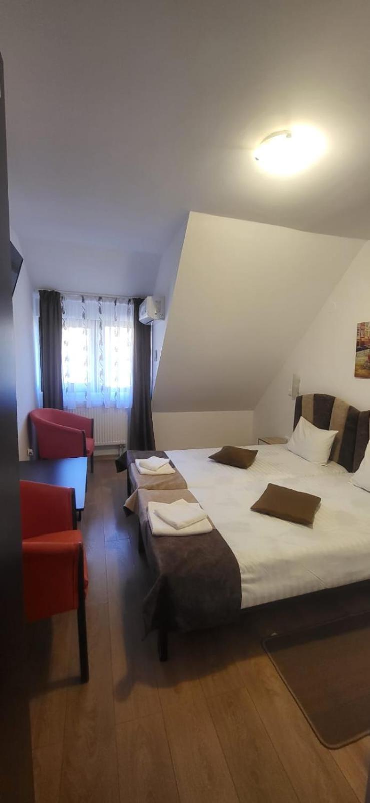 Hotel Relax à Greci Extérieur photo